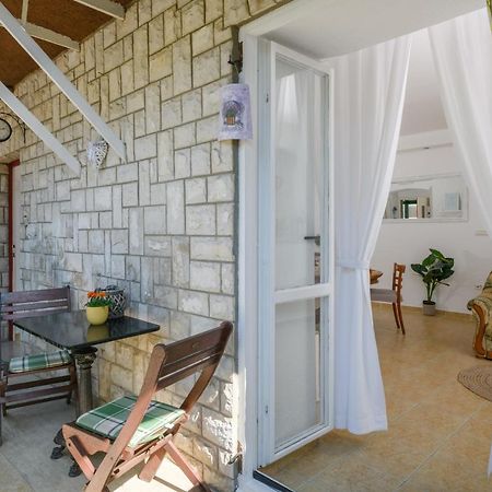 Apartman Aleksandra 普拉 外观 照片