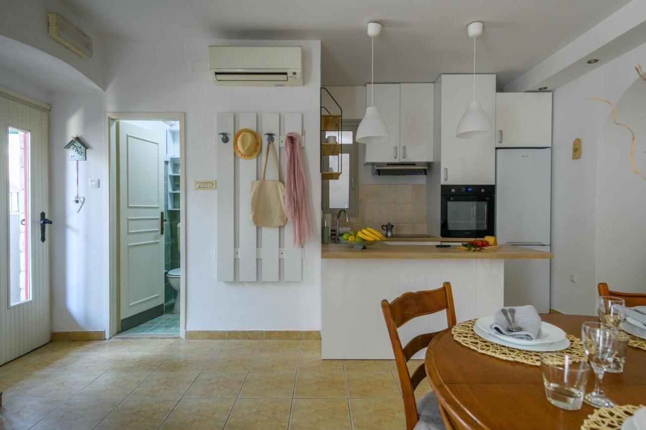 Apartman Aleksandra 普拉 外观 照片